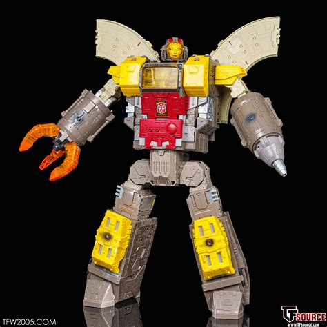 siege titan omega supreme